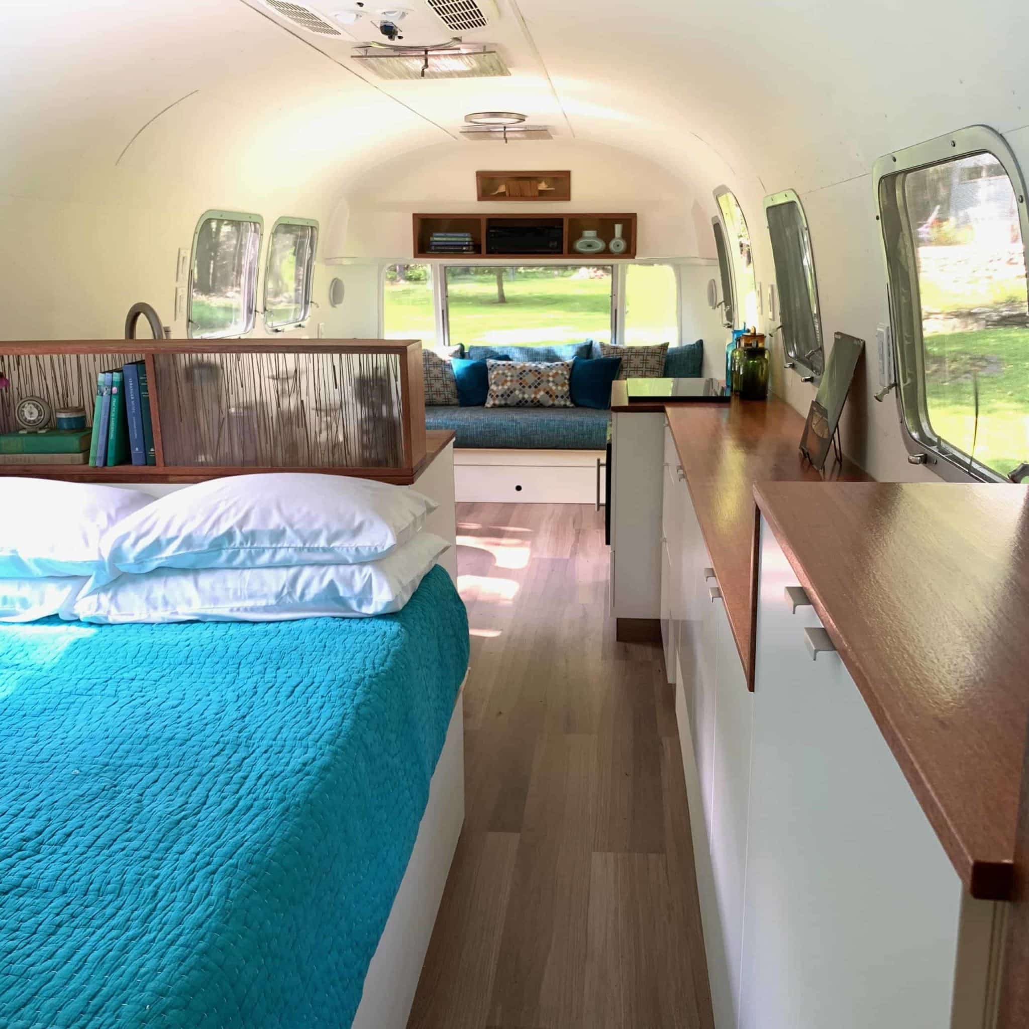 1interior from bedtodoor2