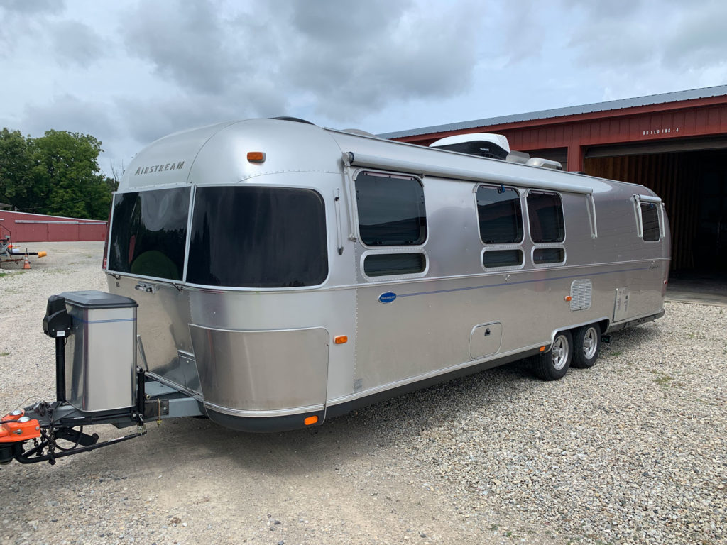 2003 Airstream 30FT Classic For Sale in Centerville Airstream Marketplace