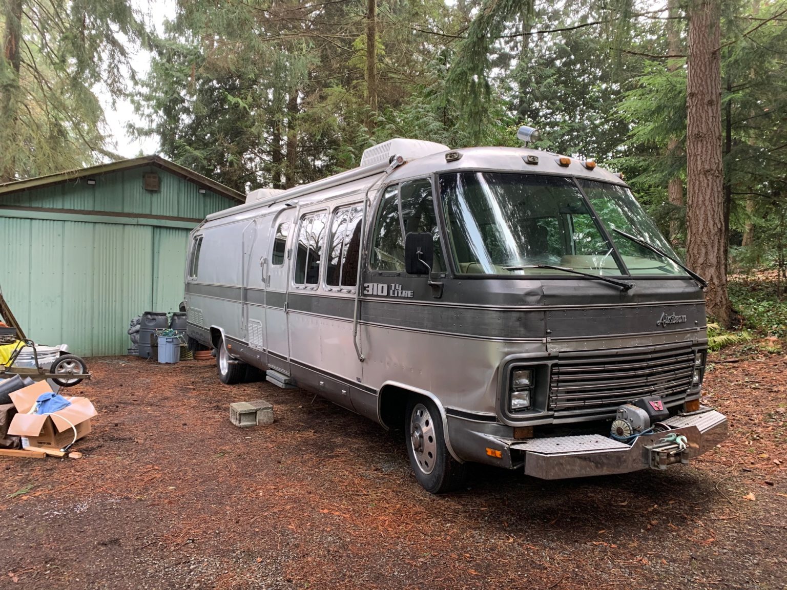 1984 Airstream 31FT Airstream Motorhome For Sale in Edmonds Airstream