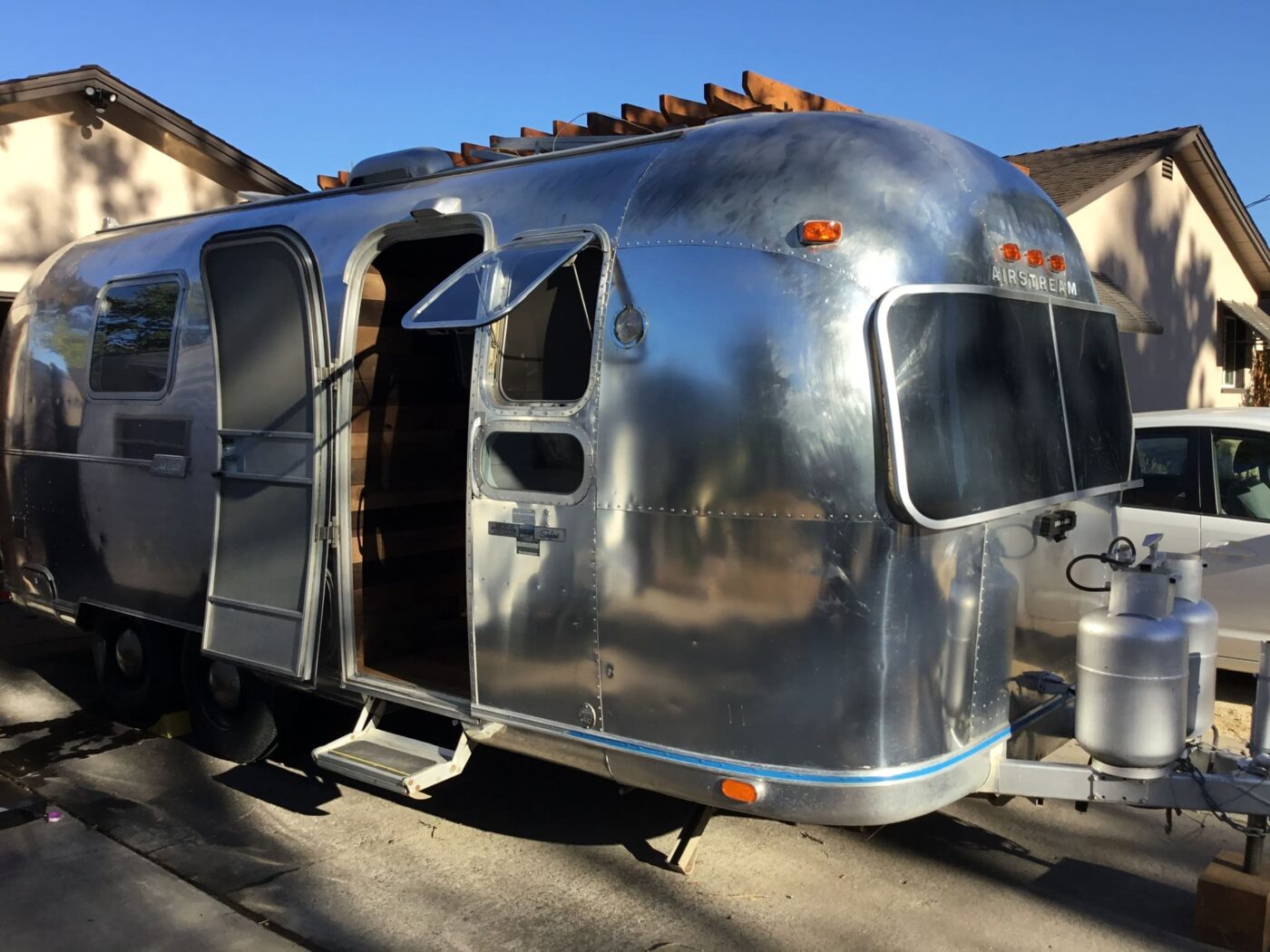 used airstream land yacht