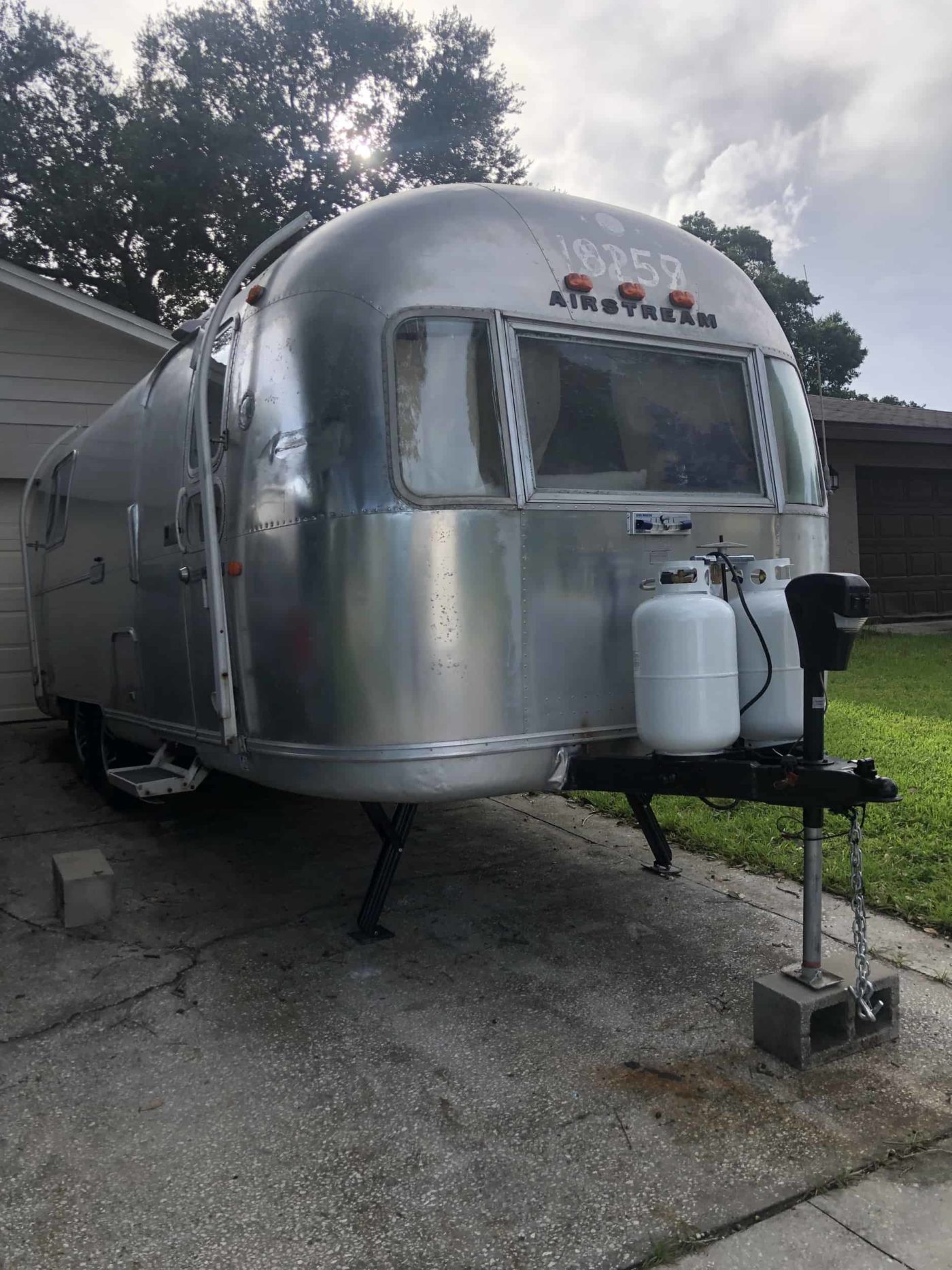1972 Airstream 25FT Land Yacht For Sale in Astatula Airstream Marketplace