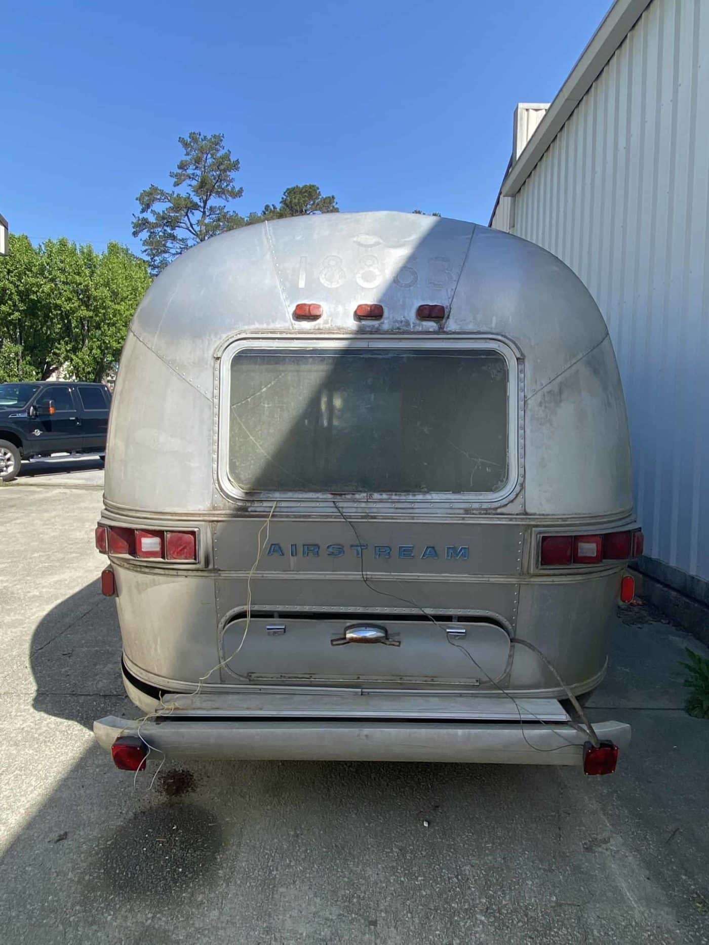 1977 airstream land yacht price