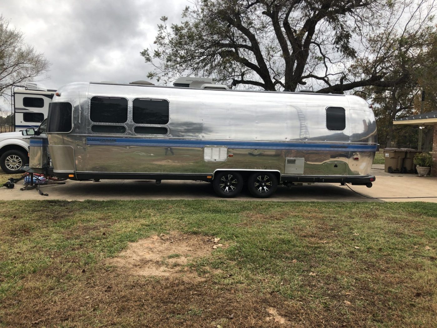 23EF5225-E173-47D6-A10B-F1897CD1BC26