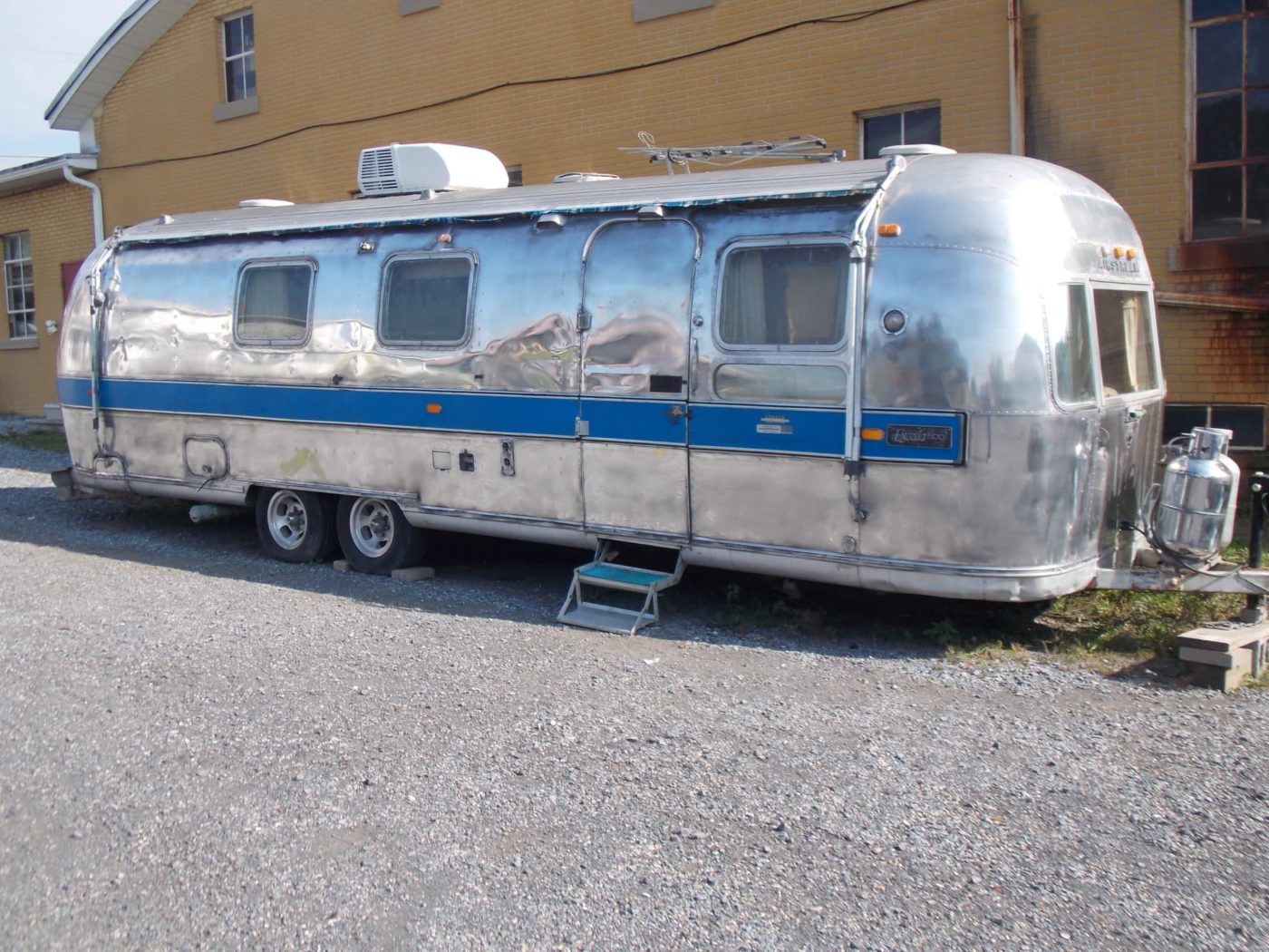 airstream 001