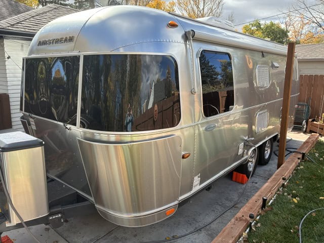 2015 23' Airstream Flying Cloud For Sale In Laramie, Wyoming