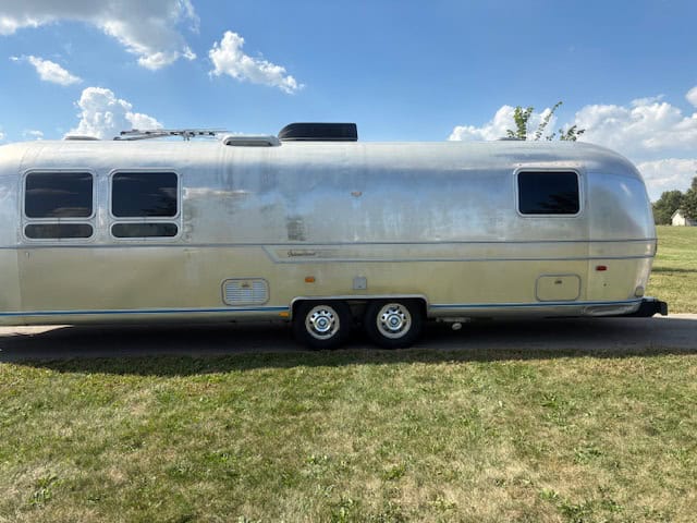 1979 31' International For Sale In GROVE CITY, Ohio - Airstream Marketplace