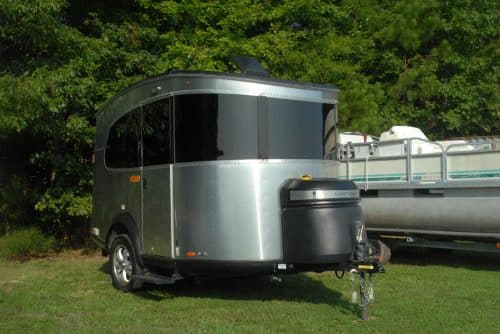 Air stream camper
