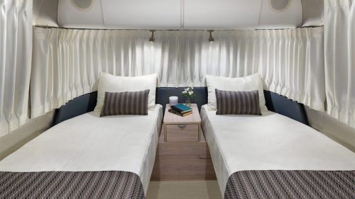 Airstream-Globetrotter-Twin-Bed-Option-1024x576