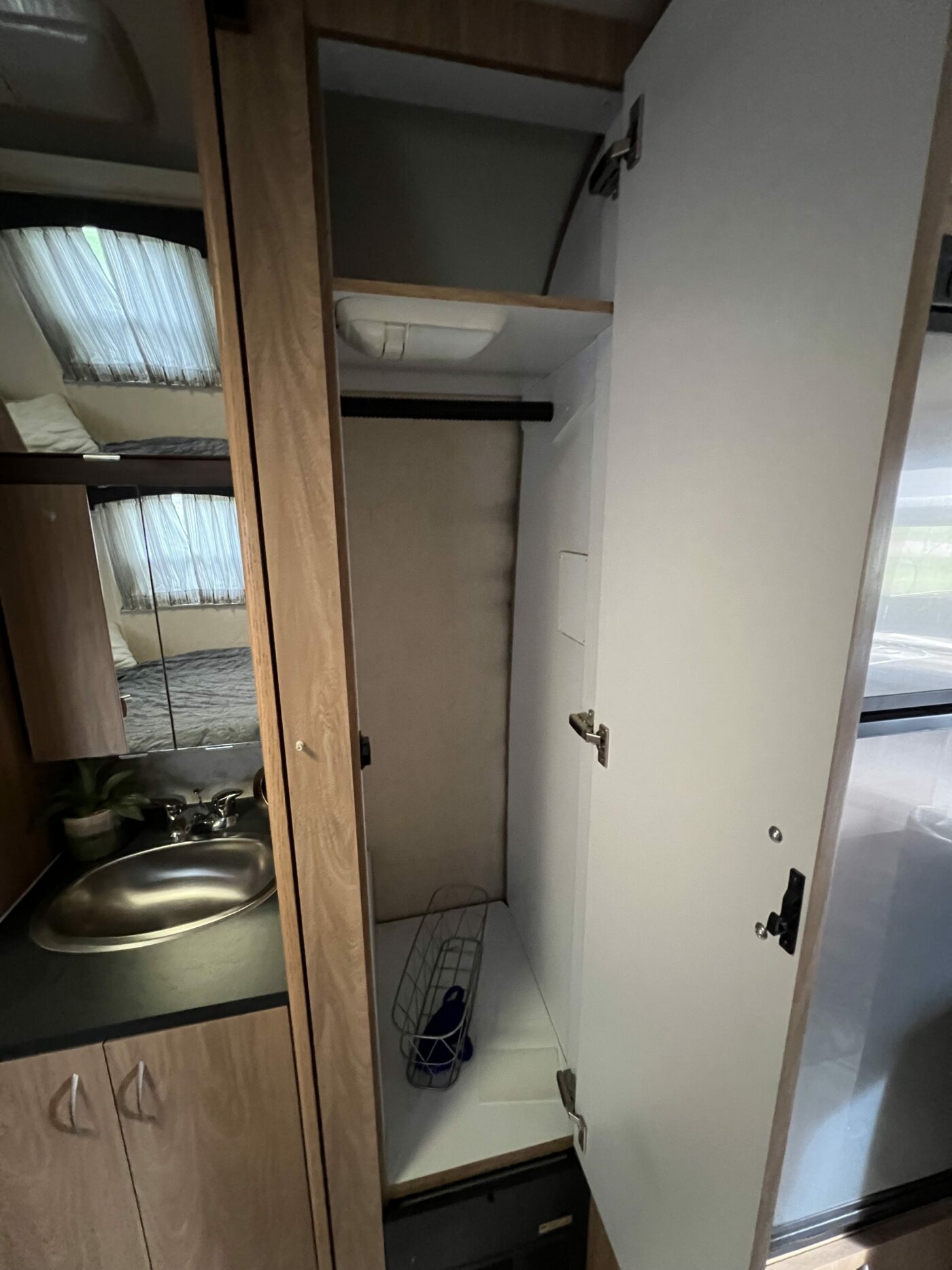 2004 25FT Safari For Sale In Sioux Falls , South Dakota - Airstream ...