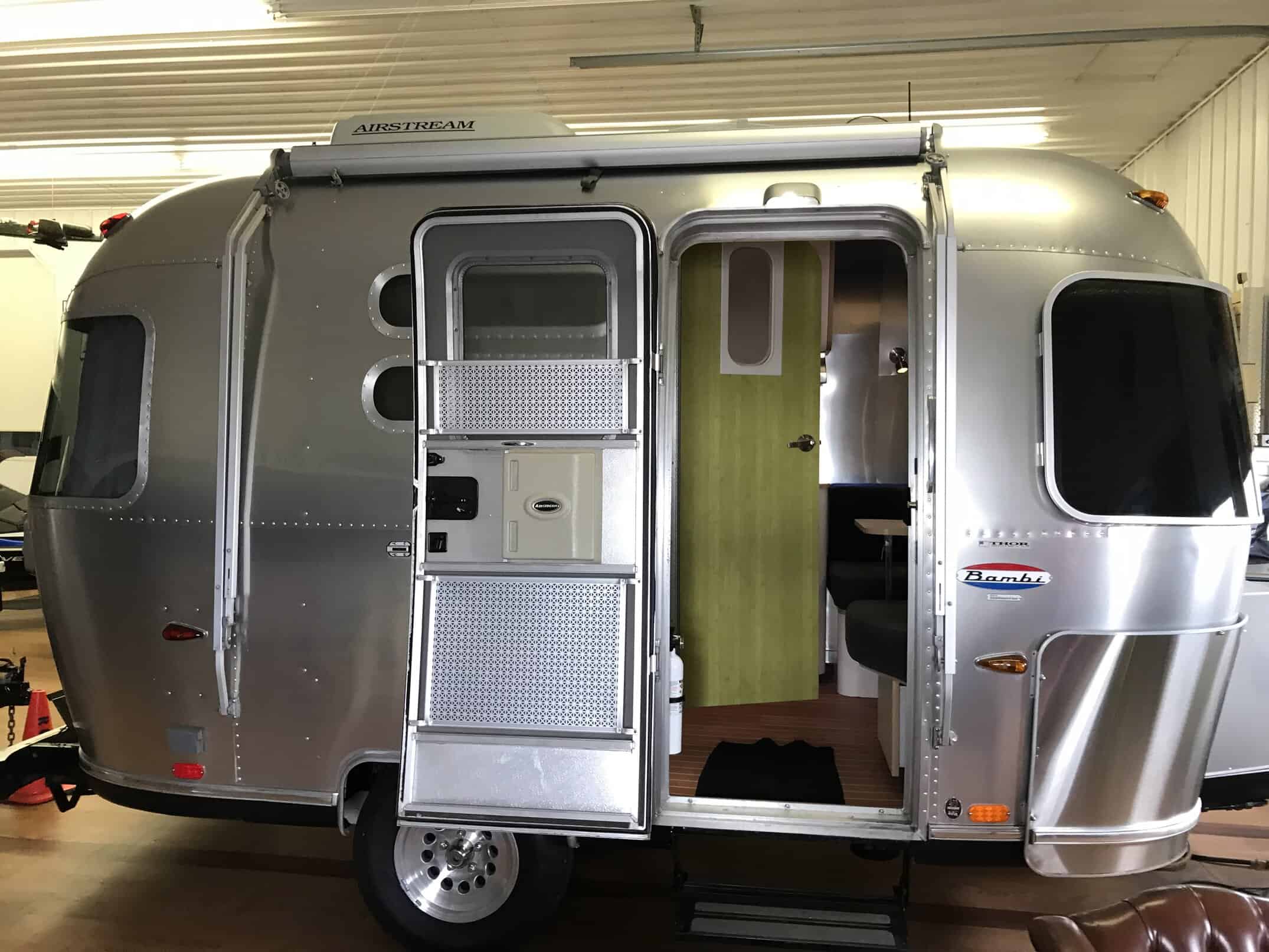 2004 Airstream Bambi 16 International