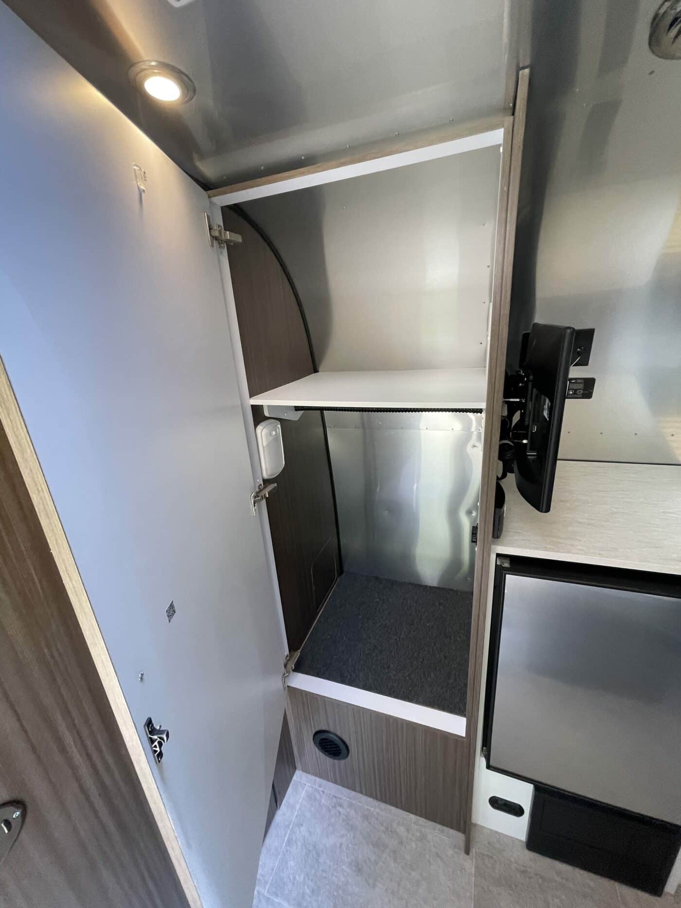 2022 22FT Caravel For Sale In Leander, Texas - Airstream Marketplace